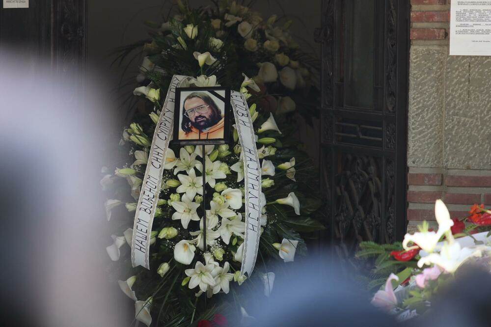 Nikolini Ristović nakon smrti supruga Vidoja ostao kredit