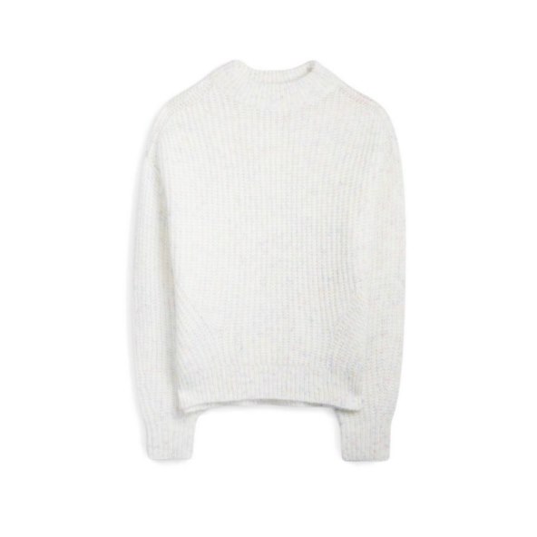 Ella Dvornik ne skida se iz omiljenog pulovera