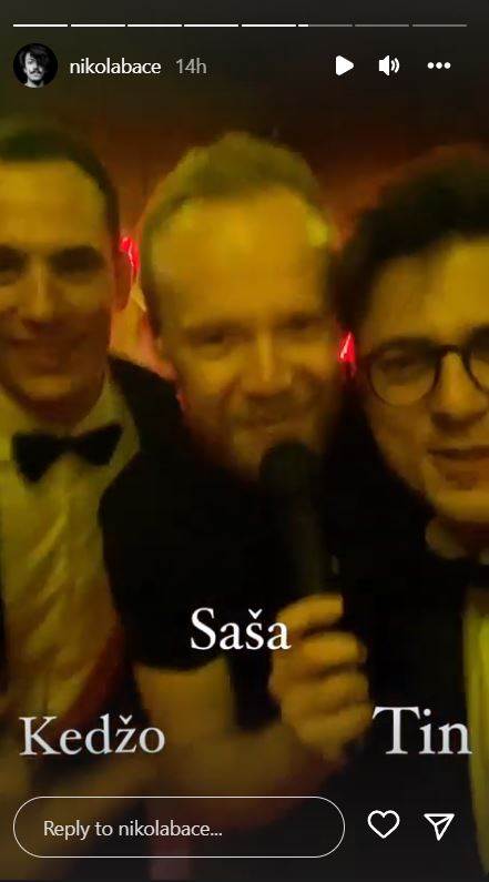 Saša Lozar pjevao je na vjenčanju Fabijana Pavla Medvešeka