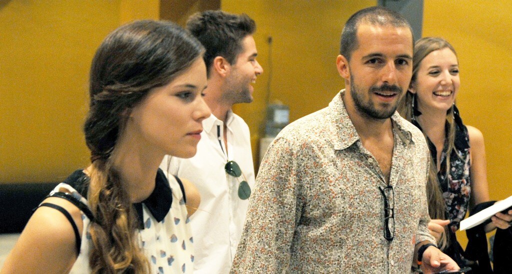 Filip Juričić s djevojkom Korinom u kazalištu