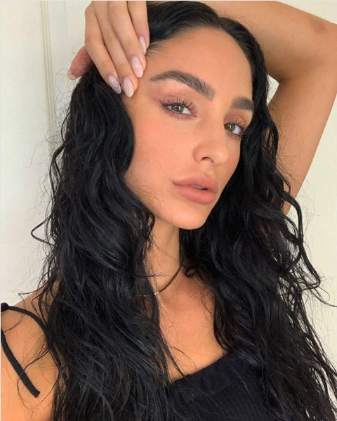 Upoznajte najpopularniji „no make up“