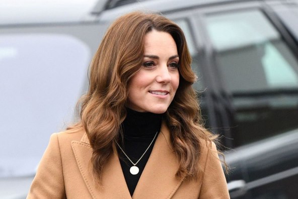 Kate Middleton odjenula suknju čija je trenutna cijena 80 kuna