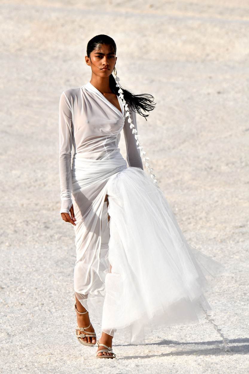 Jacquemus Le Papier