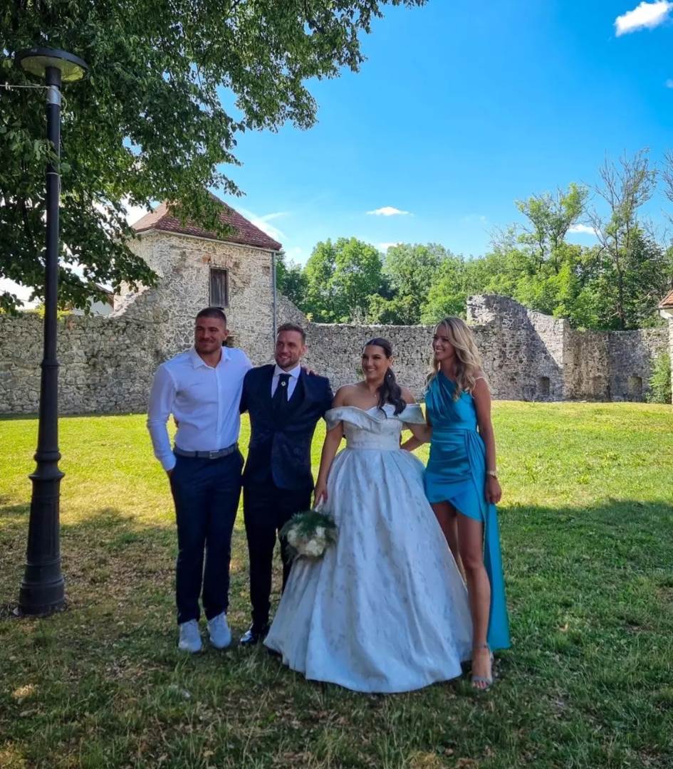 Nove fotografije s vjenčanja Luke Cindrića