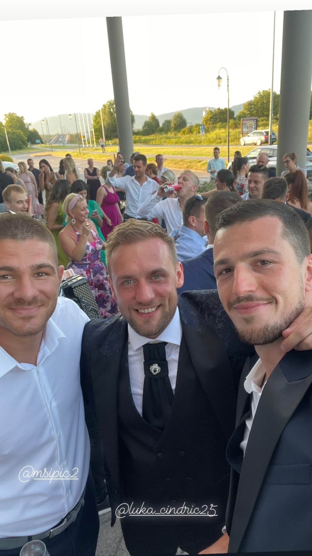 Nove fotografije s vjenčanja Luke Cindrića