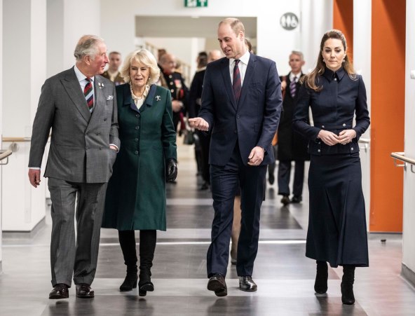 Oštre kritike upućene Kate Middleton: 'Na granici si, izgledaš anoreksično'