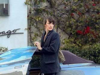 Kći Mille Jovovich u Cannesu