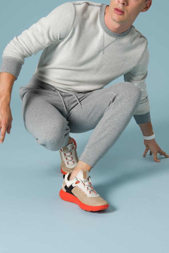 U nadolazećoj sezoni obojite svoj korak ECCO ST.1 sportskim cipelama