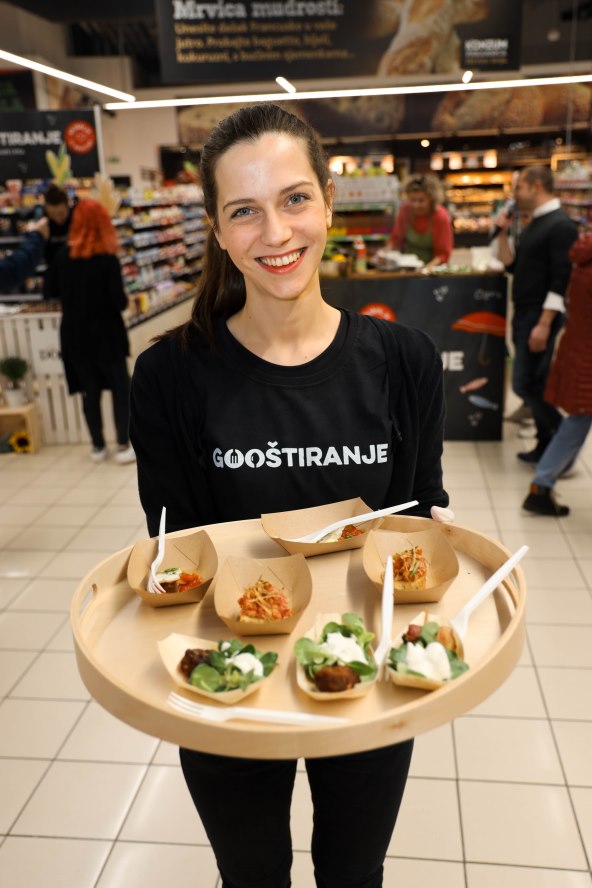 Konzum voli i bira domaće