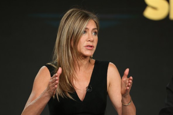 ISPLIVALE ŠOKANTNE PORUKE 'Trebalo bi ubiti Jennifer Aniston'
