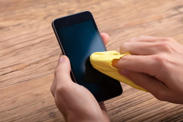 Znate li koliko koronavirus može preživjeti na ekranu mobitela?