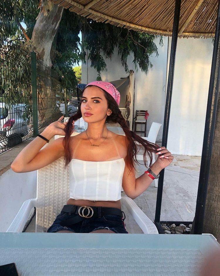 Melisa Raouf.jpg