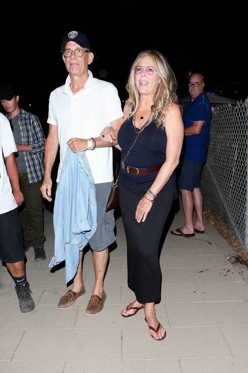 Tom Hanks u šetnji s Ritom Wilson djeluje bolesno