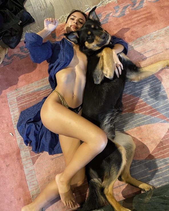 Atraktivni topmodel spaja nespojivo i izgleda tako dobro