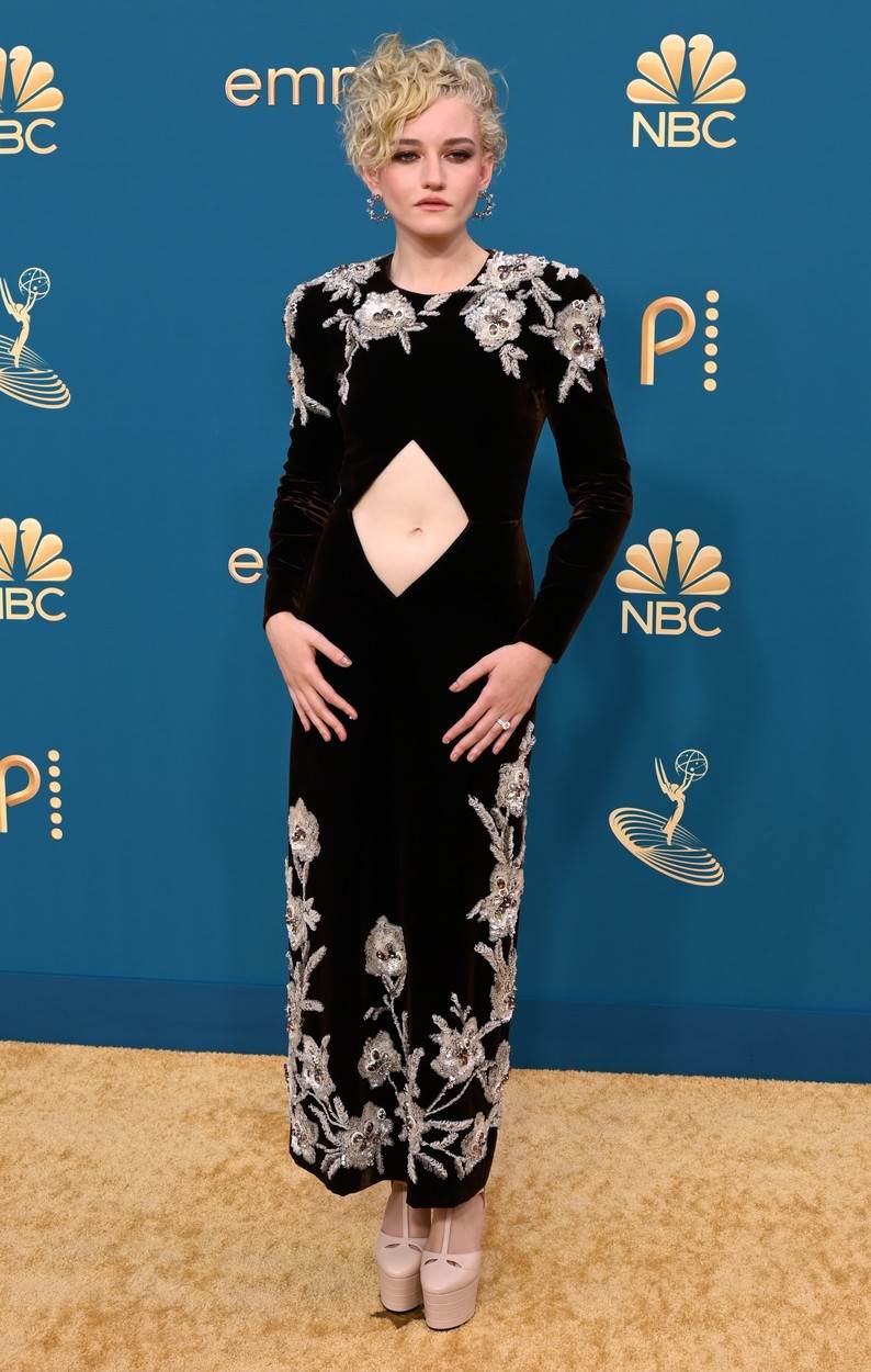 Julia Garner