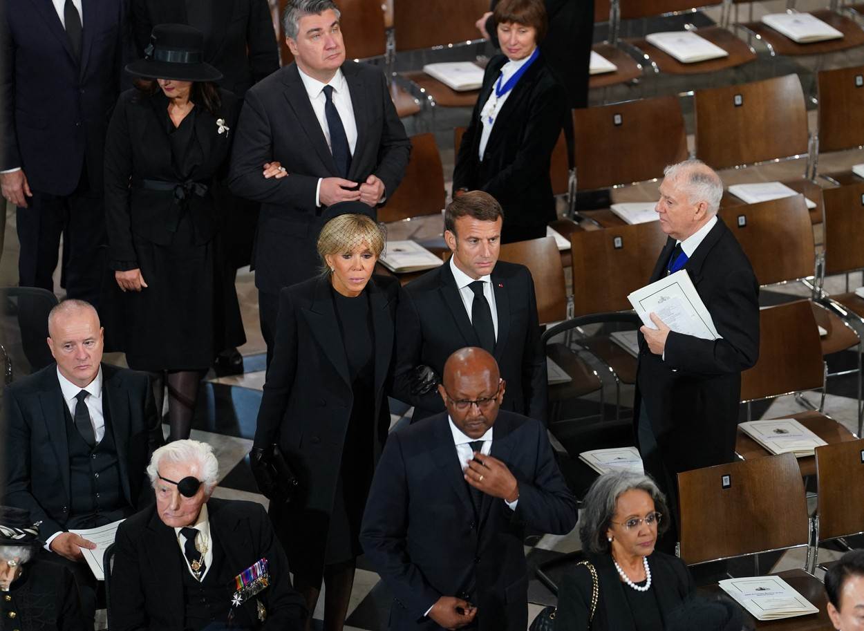 Zoran Milanović i Sanja Musić Milanović na sprovodu kraljice Elizabete II.