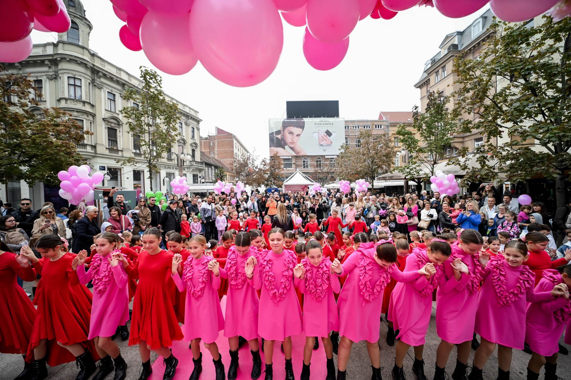Story Pink Fest