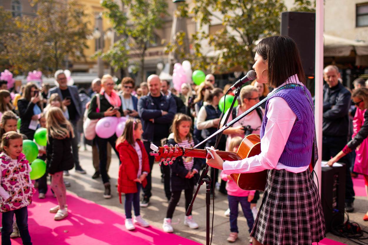 Story Pink Fest
