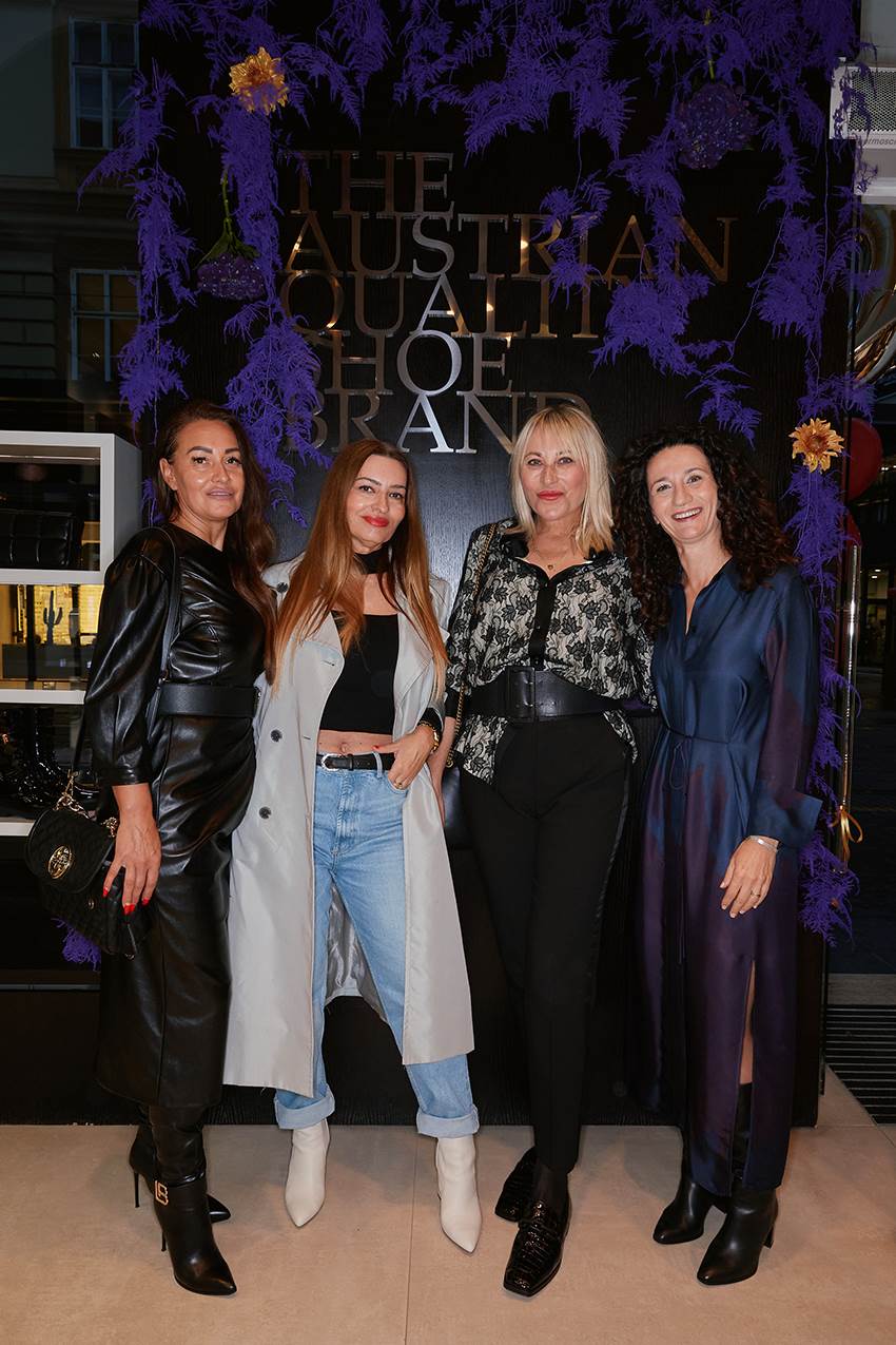 Marica Briški_Ivana Škender_Renata Gubić_Sanja Faber.jpg
Högl je proslavio novu kolekciju