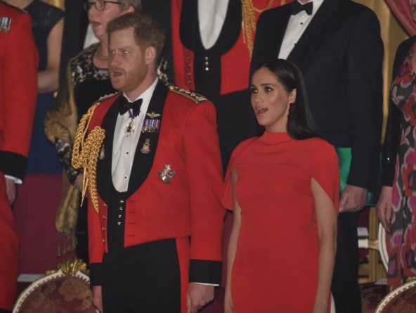 Meghan napokon progovorila kako ju je dvor sustavno ušutkavao