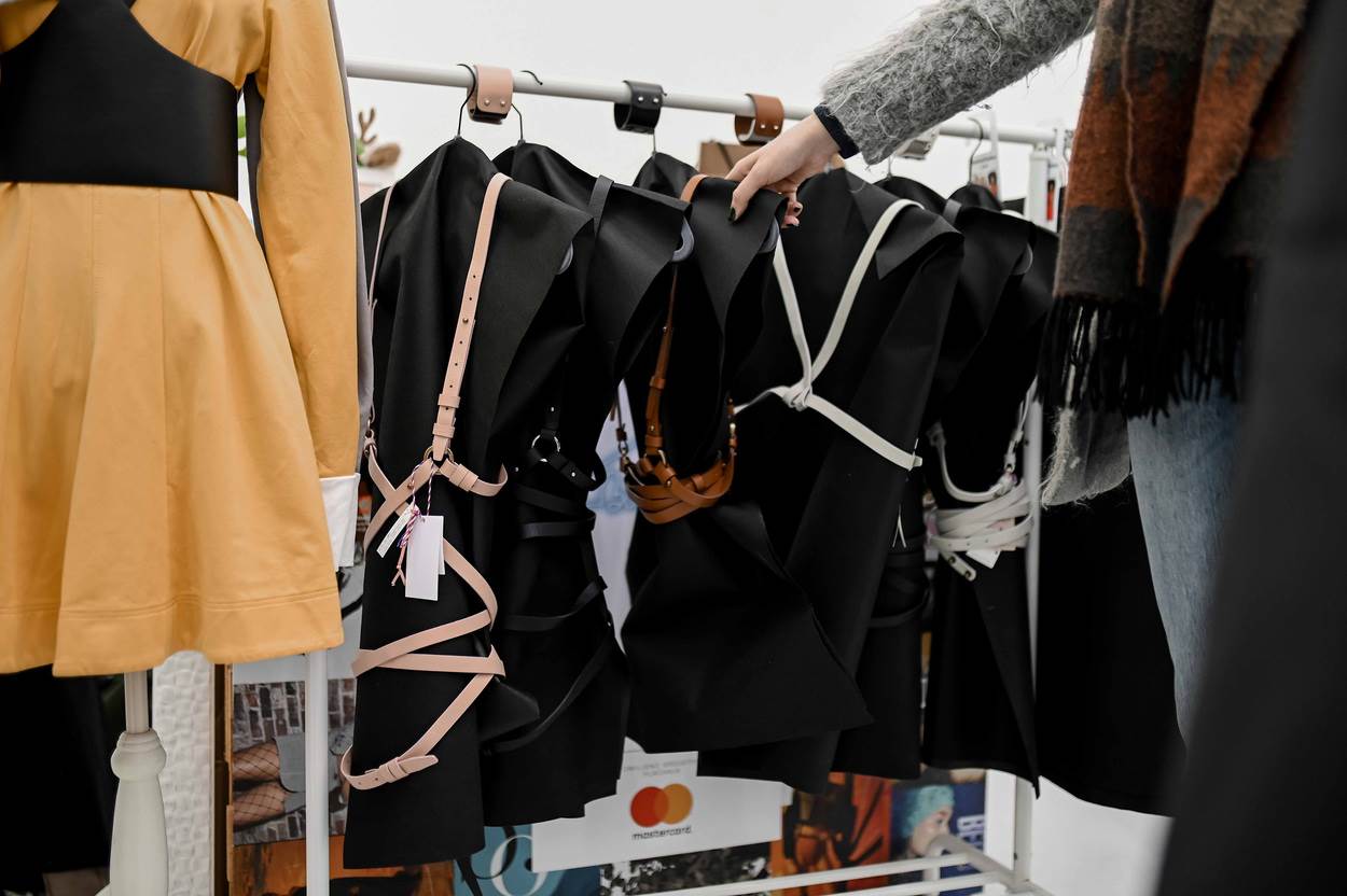 Elle Boutique (16).jpg