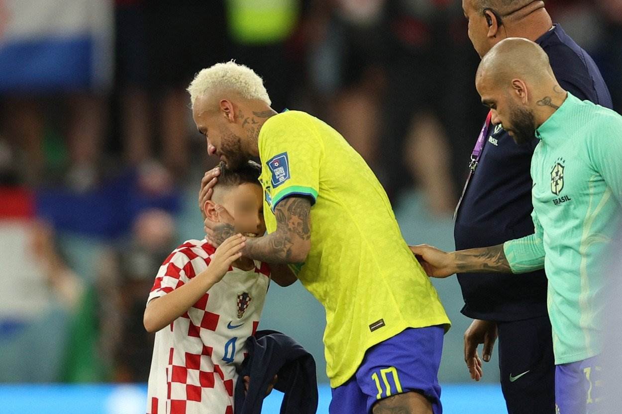 Sin Ivana Perišića prišao je Neymaru i tješio ga