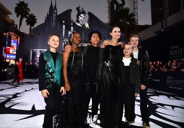 DOSTA JOJ JE SVEGA Angelina Jolie odlazi iz Hollywooda
