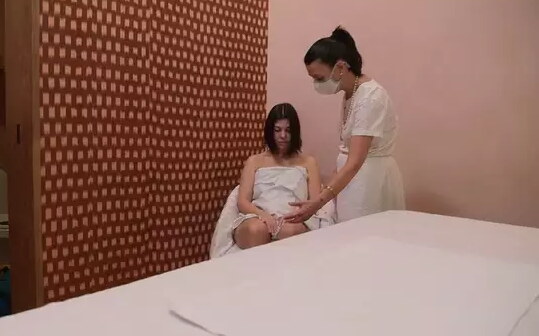 Kourtney Kardashian ceka cetvrto dijete u 44. godini