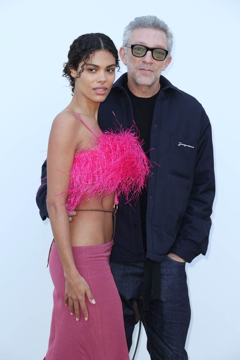 Tina Kunakey i Vincent Cassel zajedno na Jacquemus reviji
