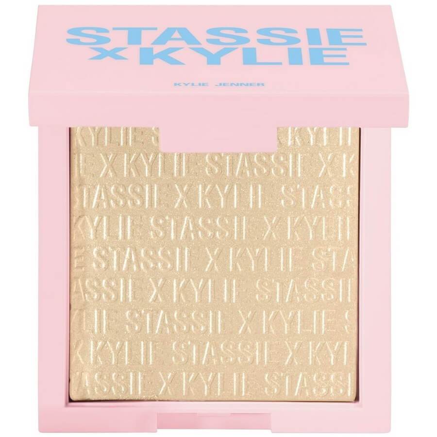 Kylie Cosmetics1.jpg