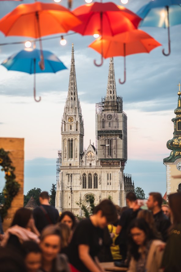Pregršt pozitivnih ritmova ponovno na Baš Naš Festivalu na Gradecu