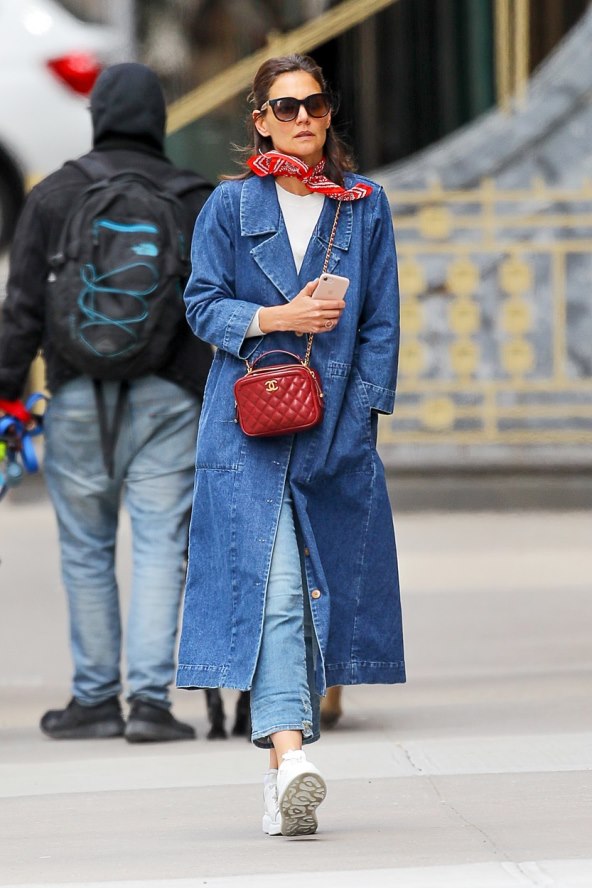 HIT LJETA Izabel Kovačić, Katie Holmes i druge poznate dame nose marame