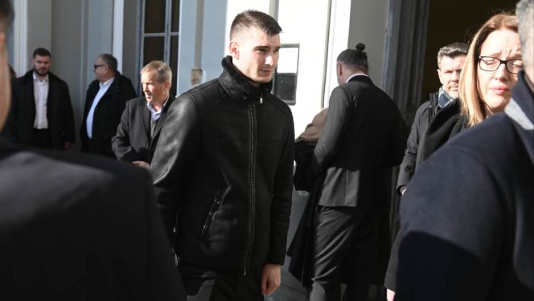 Dominik Livaković na sprovodu Miroslava Ćire Blaževića