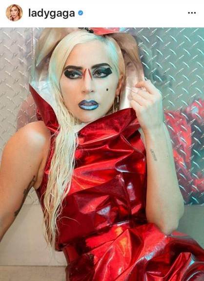 Josipu Lisac iskopirala Lady Gaga: 'Mislim da ovo s Gagom nije slučajno'