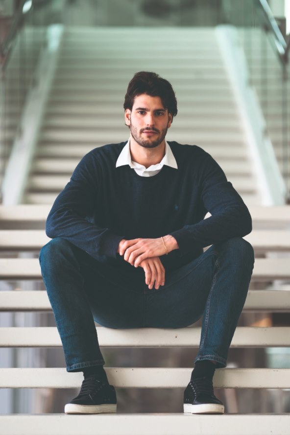 Nikola Miljenić je poznati hrvatski plivač