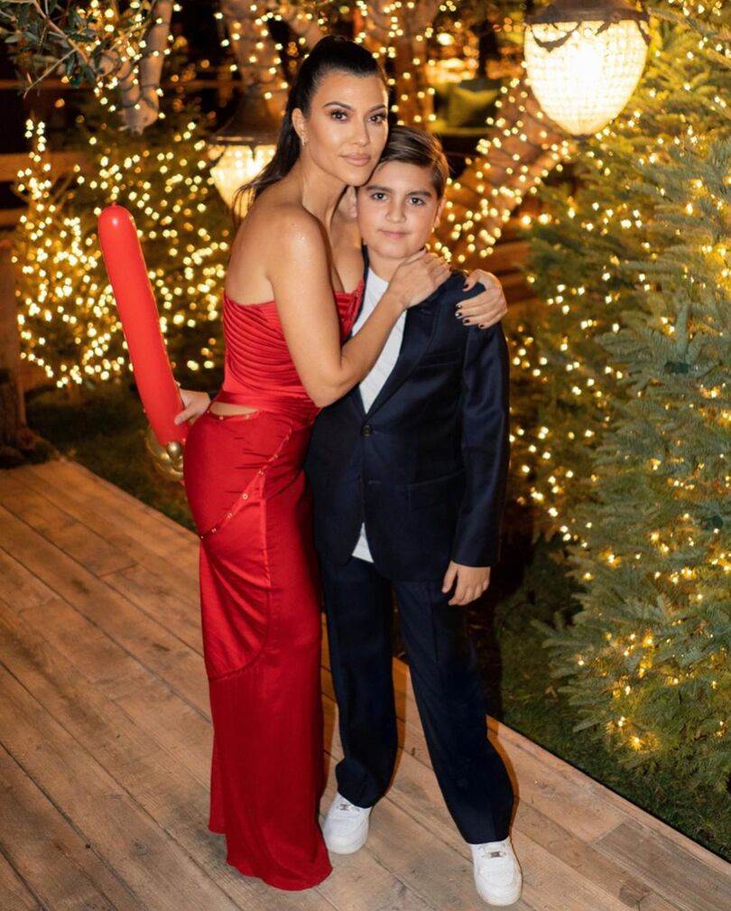 Addison Rae u istoj haljini kao Kourtney Kardashian