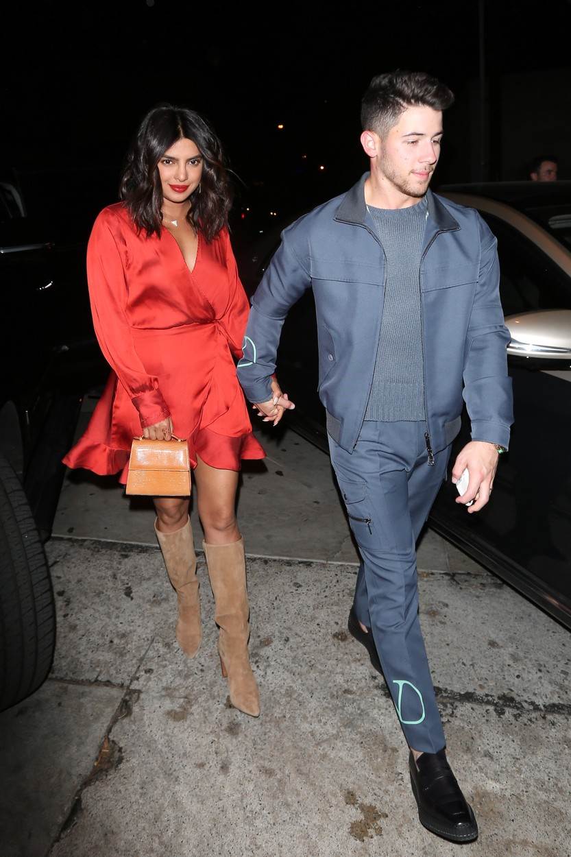 Nick Jonas i Priyanka Chopra zajedno su dobili kćerkicu