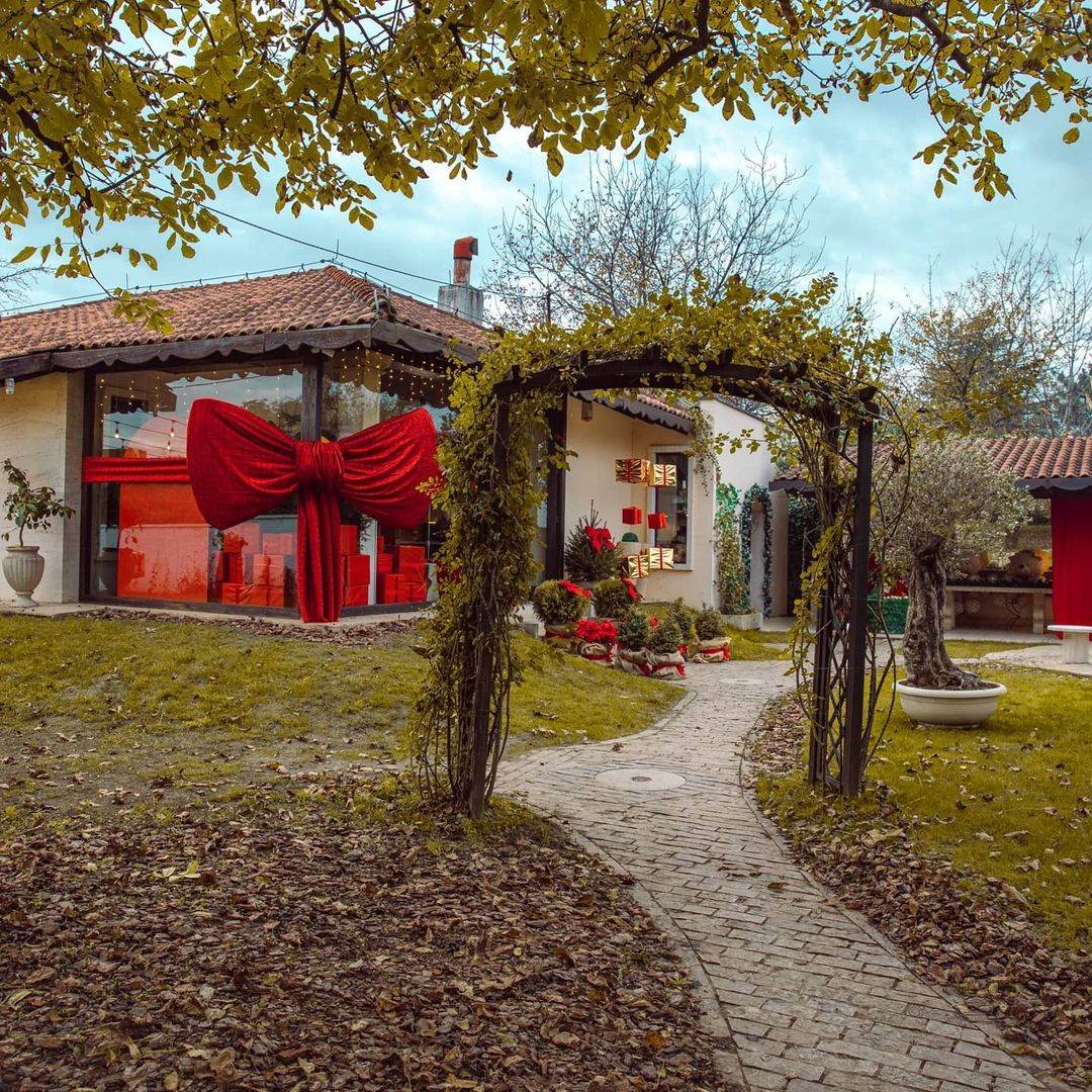 Happy House