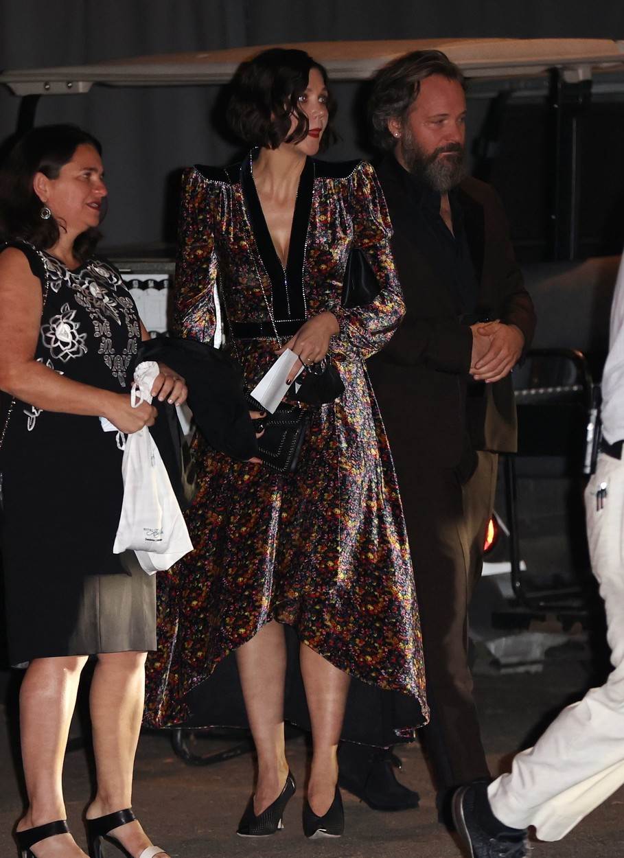 Maggie Gyllenhaal