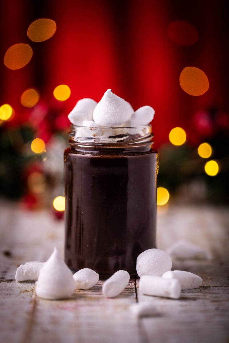 RougeXmas Čoko cug_ B. Haron Markičević