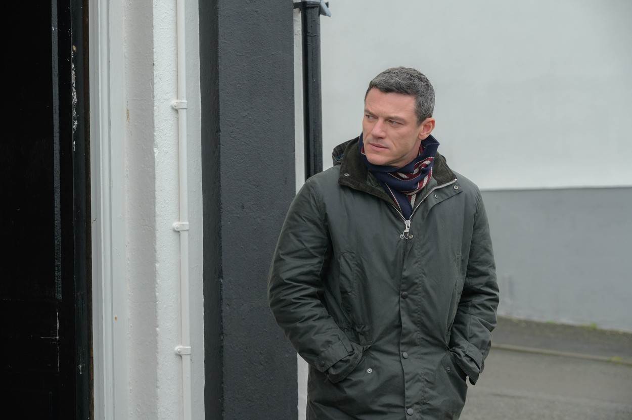 Luke Evans s 23 je godine priznao da voli muškarce