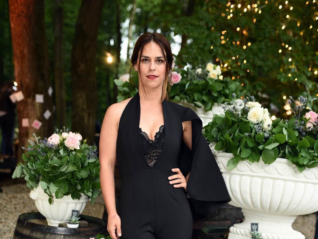 Ana Maras Harmander u vjenčanoj haljini na plaži