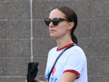 Natalie Portman bila je u vezi s Mobyjem