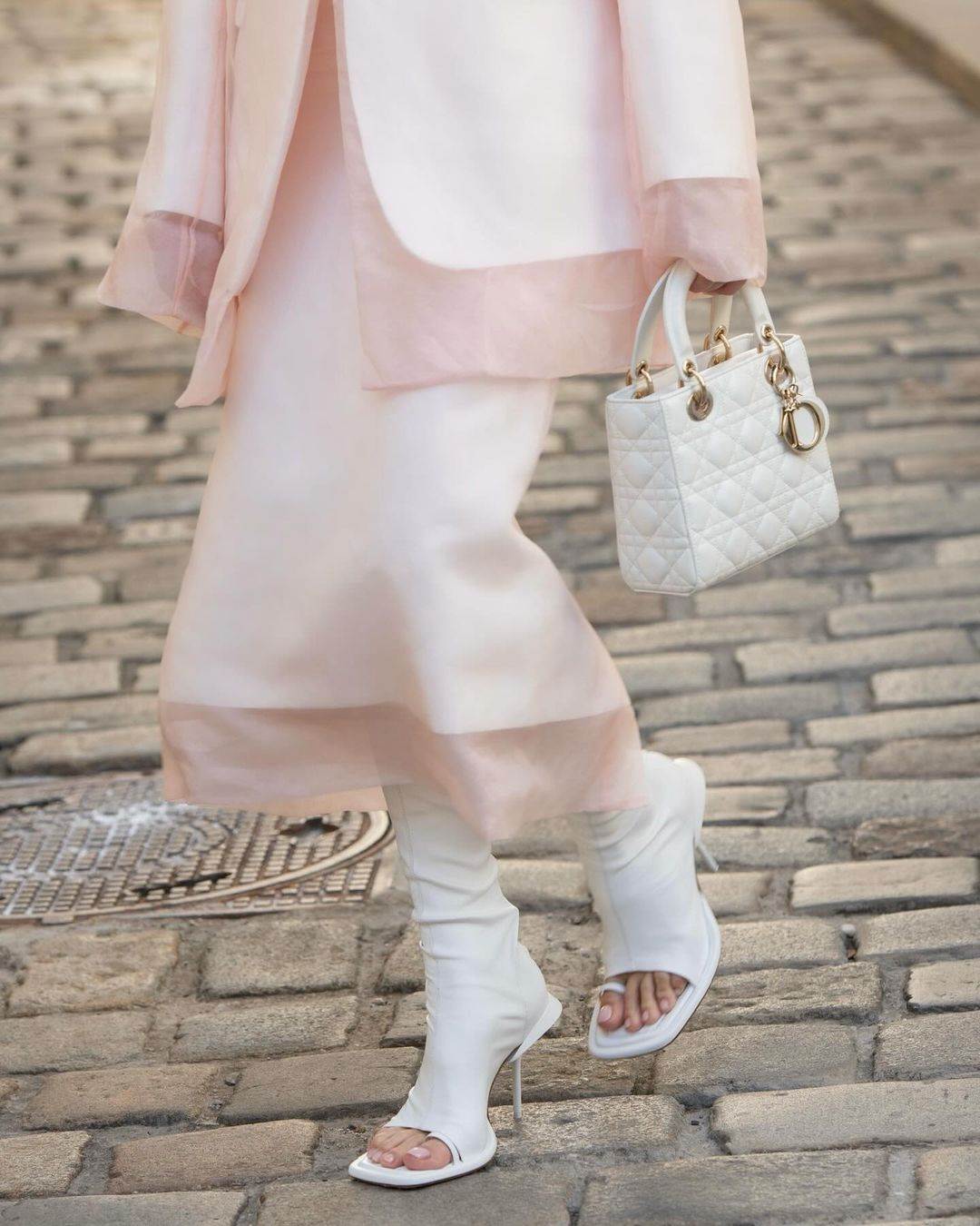 Sve bliže Markovom trgu -)#volimstosevolimo #ljubavseljubavljuvraca #severina #photo @mateasmolcicsencar (5).jpg