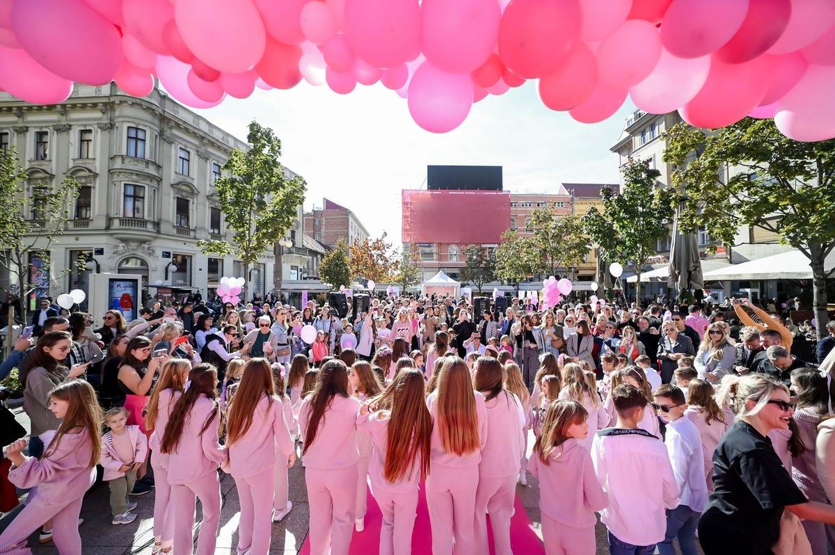 pink (73) copy.jpg