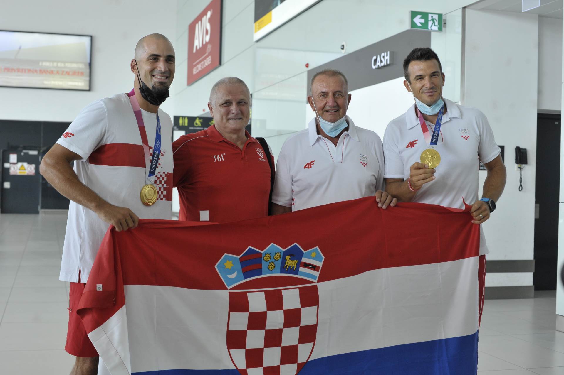 Doček Sinkovića i Damira Martina
