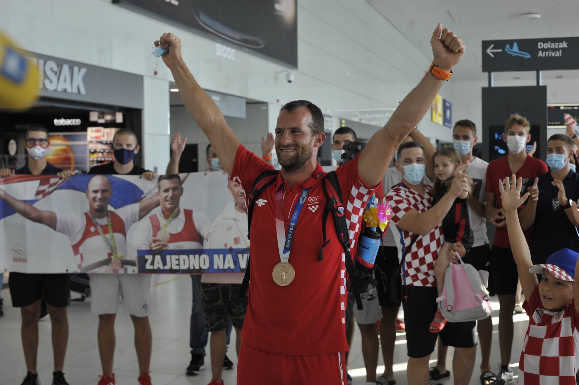 Doček Sinkovića i Damira Martina