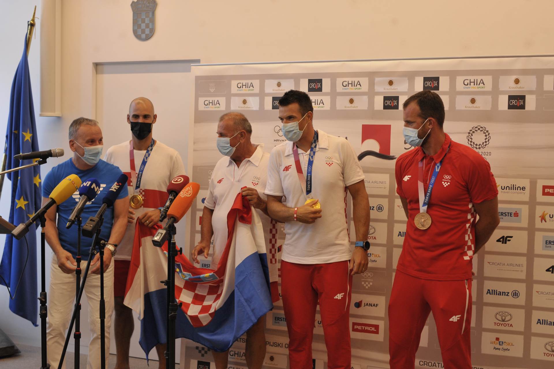 Doček Sinkovića i Damira Martina