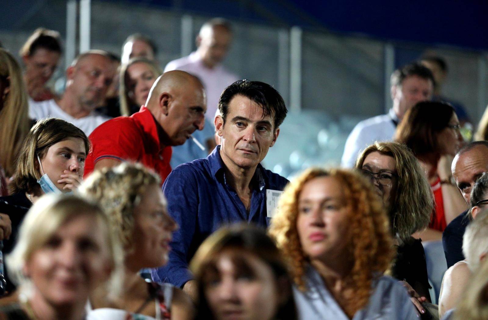 Goran Višnjić odmara u Šibeniku