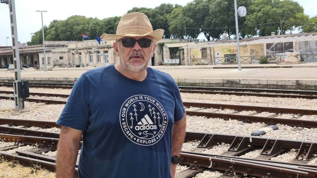 Koje je pravo prezime voditelja Zorana Šprajca